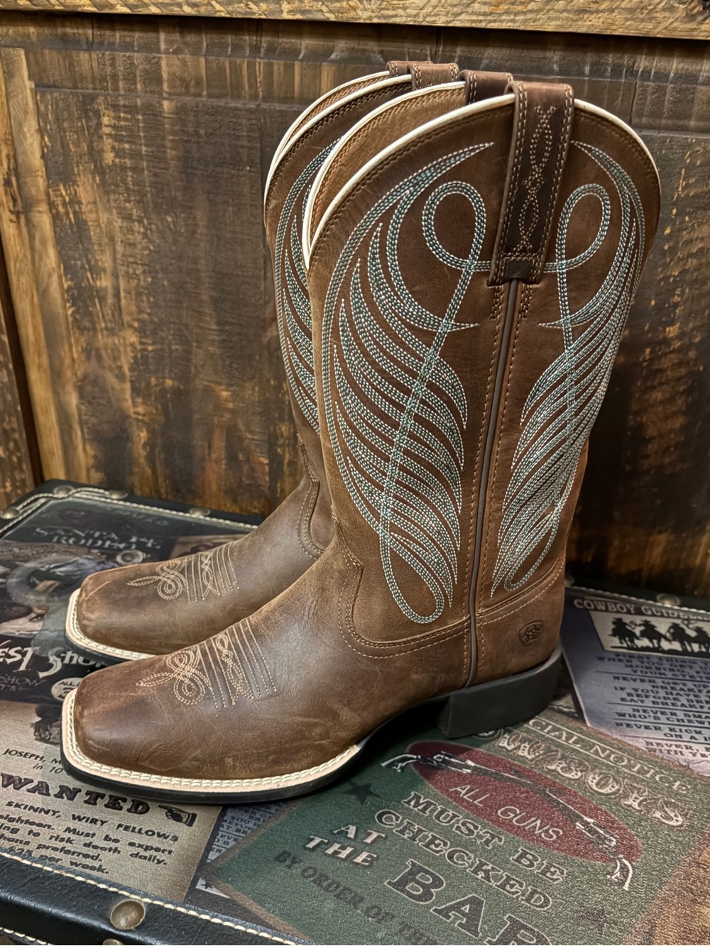 Women’s  Brown Leather Ariat Western Cowboy Boots